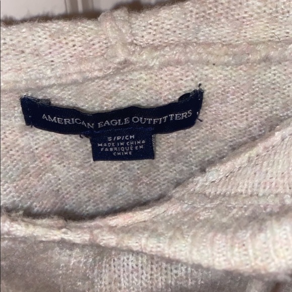 American Eagle sweater with hoodie - Picture 2 of 2